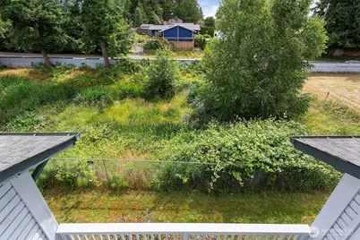 8823 Holly Drive #H206, Everett, WA 98208 - Photo 10