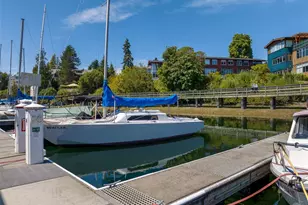 141 Parfitt Way SW, Bainbridge Island, WA 98110 - Photo 8