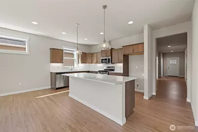 806 Parkland Loop, Sedro Woolley, WA 98284 - Photo 10