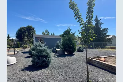 411 E Washington Street, Coulee City, WA 99115 - Photo 34