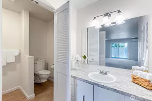 743 Marine View Dr, Longview, WA 98632 - Photo 20