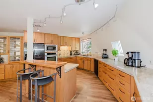 212 Rhapsody Dr, Sequim, WA 98382 - Photo 10