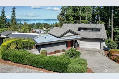 1207 Adams Street, Steilacoom, WA 98388 - Photo 1