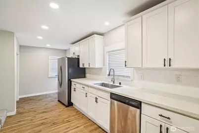 2406 100th Street SE, Everett, WA 98208 - Photo 12