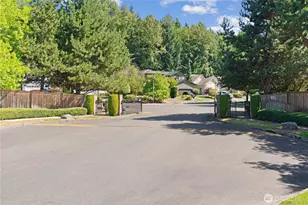 9409 190th St E, Puyallup, WA 98375 - Photo 36