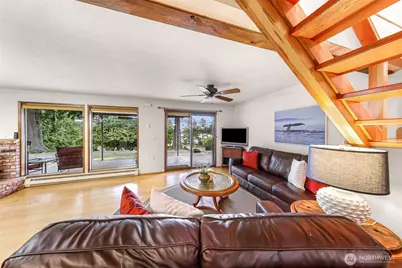 1207 Beach Avenue, Lummi Island, WA 98262 - Photo 4