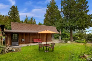 1207 Beach Ave, Lummi Island, WA 98262 - Photo 24