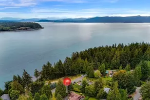 1207 Beach Ave, Lummi Island, WA 98262 - Photo 2