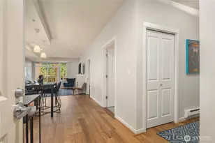 16141 Cleveland St, Redmond, WA 98052 - Photo 4
