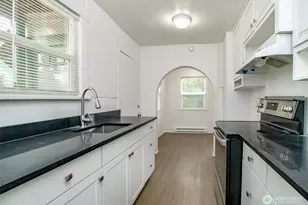 14402 56th Ave S, Tukwila, WA 98168 - Photo 16