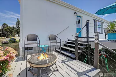 998 Circle Drive, Camano Island, WA 98282 - Photo 8