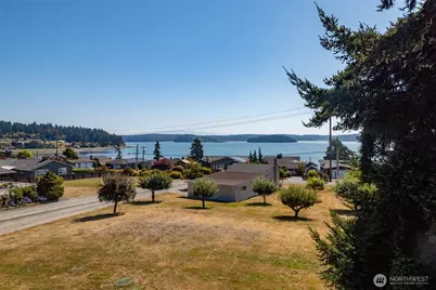 15284 Deception Road, Anacortes, WA 98221 - Photo 4