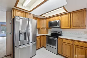 9115 Cherie Dr SE, Olympia, WA 98513 - Photo 12