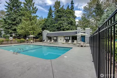 4641 West Lake Sammamish Parkway SE #F105, Issaquah, WA 98027 - Photo 28