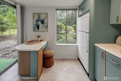 4641 West Lake Sammamish Parkway SE #F105, Issaquah, WA 98027 - Photo 16