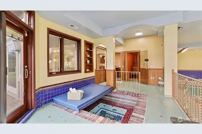 7909 78th Avenue SE, Mercer Island, WA 98040 - Photo 32