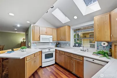 12211 110th Street NW, Gig Harbor, WA 98329 - Photo 10