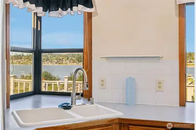 3409 Mission Beach Road, Marysville, WA 98271 - Photo 14