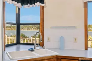 3409 Mission Beach Rd, Marysville, WA 98271 - Photo 14