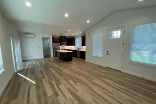 8808 Wildwood Ave SW, Lakewood, WA 98498 - Photo 4