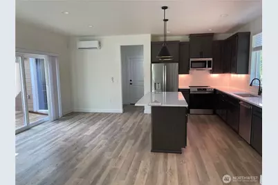 8808 Wildwood Avenue SW, Lakewood, WA 98498 - Photo 6