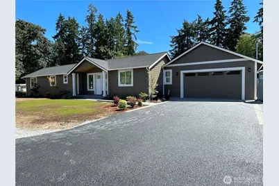 8808 Wildwood Avenue SW, Lakewood, WA 98498 - Photo 2