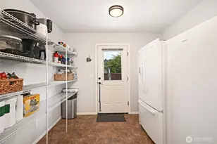 1114 Ross Ave NW, Orting, WA 98360 - Photo 12