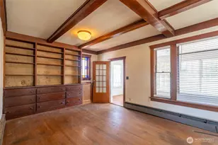 826 9th St SW, Puyallup, WA 98371 - Photo 4