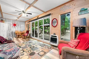 1010 Maple Ln, Sumas, WA 98266 - Photo 2