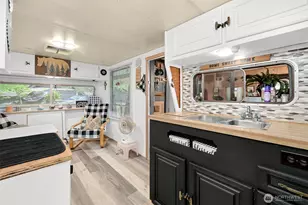 1010 Maple Ln, Sumas, WA 98266 - Photo 10