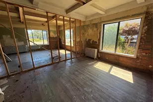 222 12th St, Raymond, WA 98577 - Photo 8