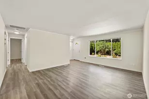 210 219th Pl SW, Bothell, WA 98021 - Photo 6