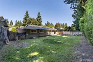 210 219th Pl SW, Bothell, WA 98021 - Photo 24