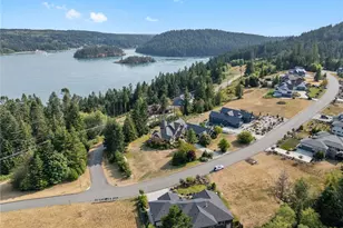 15672 N Deception Shores Dr, Anacortes, WA 98221 - Photo 34