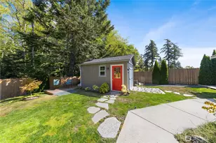 15672 N Deception Shores Dr, Anacortes, WA 98221 - Photo 28