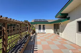 1822 E Lauridsen Blvd, Port Angeles, WA 98362 - Photo 18