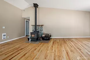 2009 October Ln, Oak Harbor, WA 98277 - Photo 6