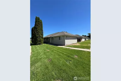 1011 E 19th Avenue #A&B, Ellensburg, WA 98926 - Photo 1