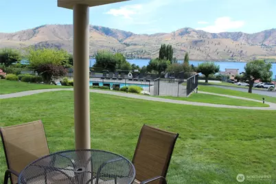 100 Lake Chelan Shores Dr. #17-4C, Chelan, WA 98816 - Photo 1