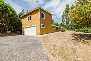 4540 NW Inverness Ct, Bremerton, WA 98312 - Photo 10