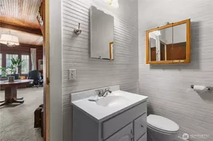 27525 W Lake Riley Rd, Arlington, WA 98223 - Photo 20