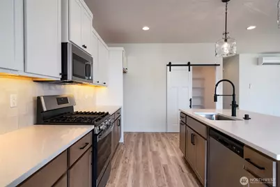 629 Bucko Avenue, Sedro Woolley, WA 98284 - Photo 14