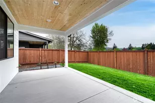629 Bucko Ave, Sedro Woolley, WA 98284 - Photo 6