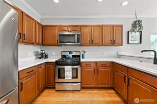 4616 S Orcas St, Seattle, WA 98118 - Photo 8