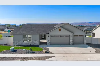 204 E Ian Avenue, Ellensburg, WA 98926 - Photo 4