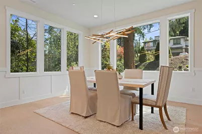 955 103rd Avenue SE, Bellevue, WA 98004 - Photo 6