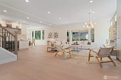 955 103rd Avenue SE, Bellevue, WA 98004 - Photo 2