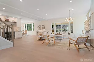 955 103rd Ave SE, Bellevue, WA 98004 - Photo 2