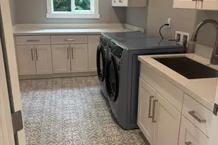 955 103rd Ave SE, Bellevue, WA 98004 - Photo 22