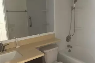 949 Aberdeen Ave NE, Renton, WA 98056 - Photo 4